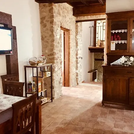 Relais Il Monaco Oda ve Kahvaltı Artena