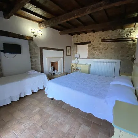 Relais Il Monaco Couette-café Artena