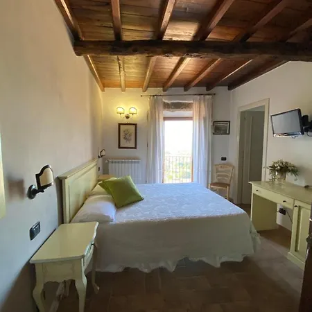 Relais Il Monaco Bed & Breakfast 2*