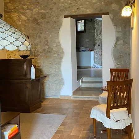 Bed & Breakfast Relais Il Monaco 2*