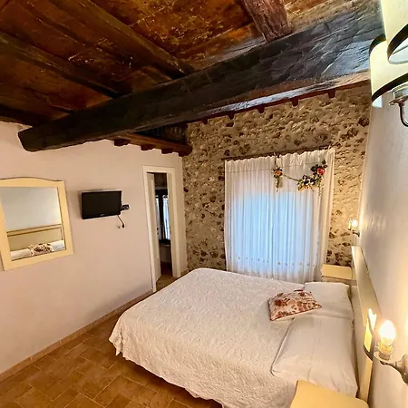 Oda ve Kahvaltı Relais Il Monaco