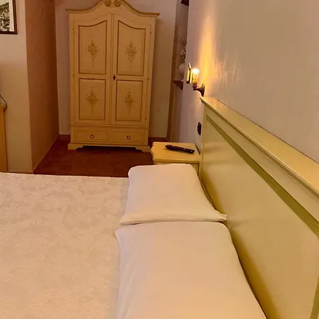 Oda ve Kahvaltı Relais Il Monaco Artena
