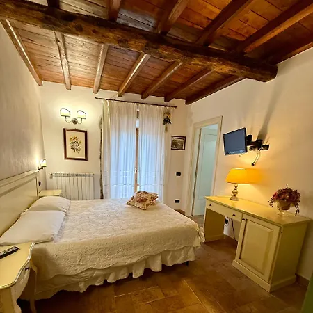 Relais Il Monaco Oda ve Kahvaltı Artena
