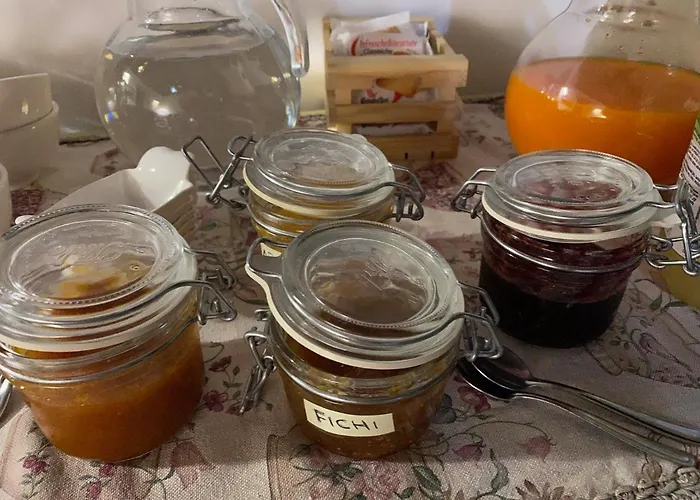 Alojamento de Acomodação e Pequeno-almoço Relais Il Monaco Artena